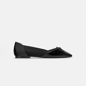 NWT Zara Pointy Ballet Flats With Bow
